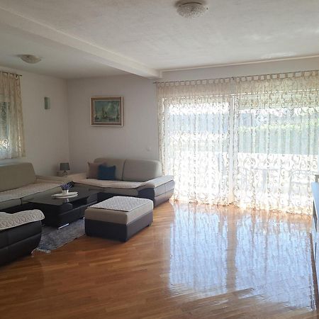Apartman Villa Vita Чапліна Екстер'єр фото